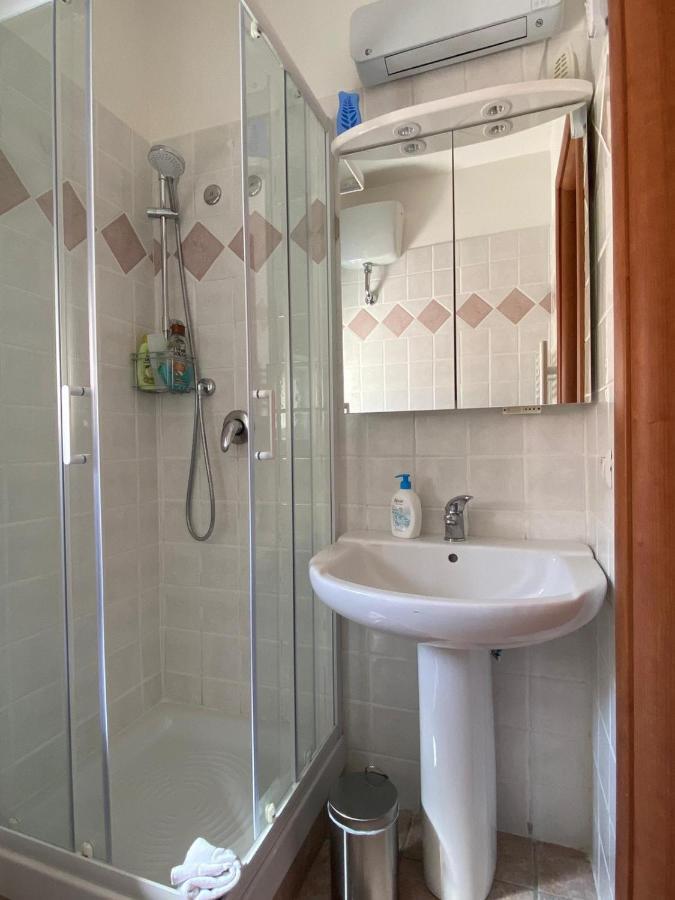 The House Fiera Di Roma Aeroporto Fiumicino Apartment Понте Галерия Екстериор снимка