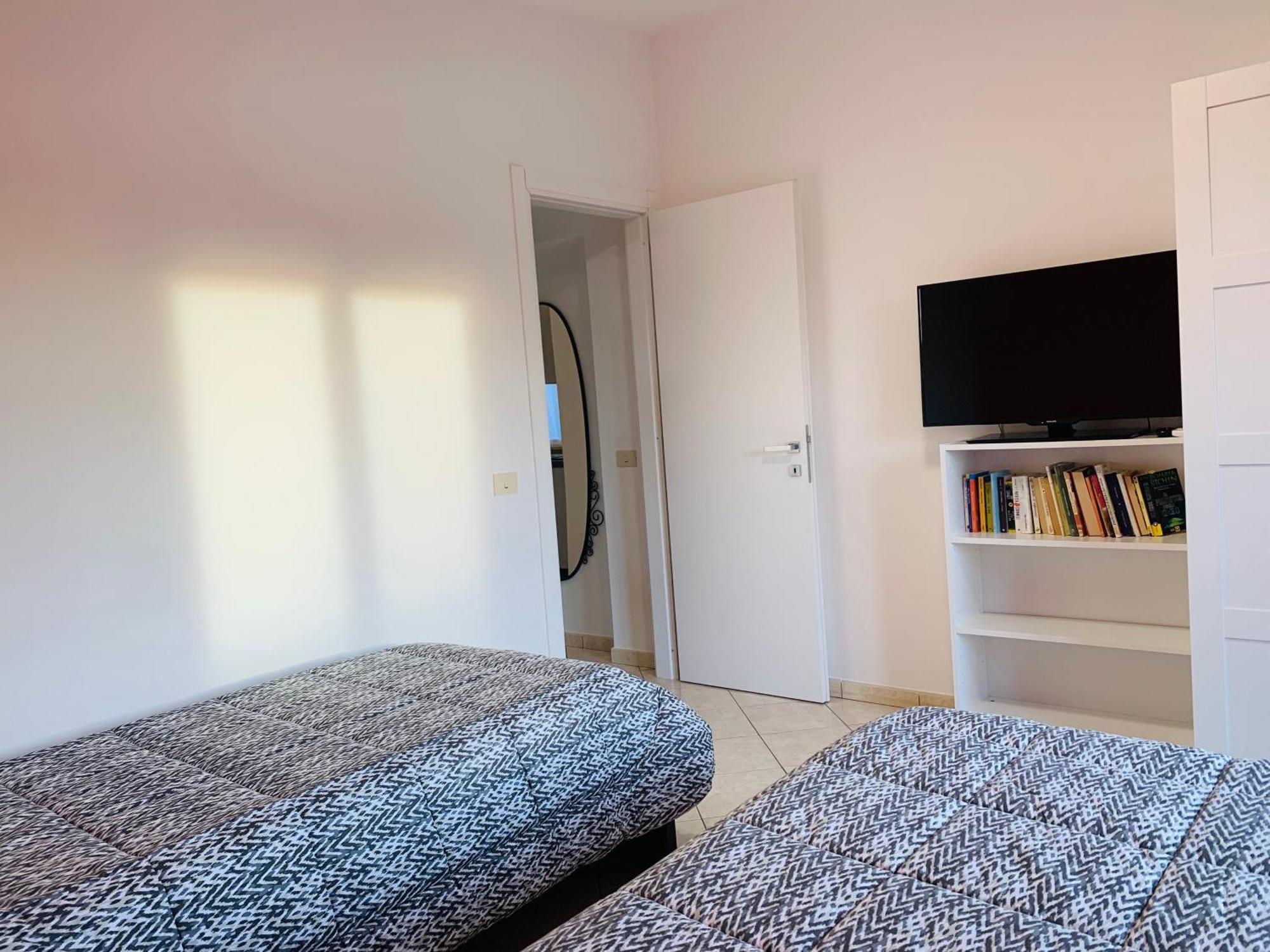 The House Fiera Di Roma Aeroporto Fiumicino Apartment Понте Галерия Екстериор снимка